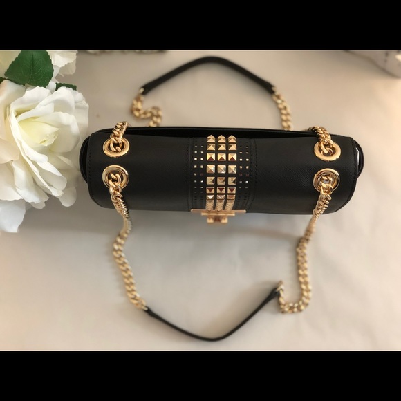 SOLD! Michael Kors Tina Stud Medium Shoulder - Picture 5 of 6